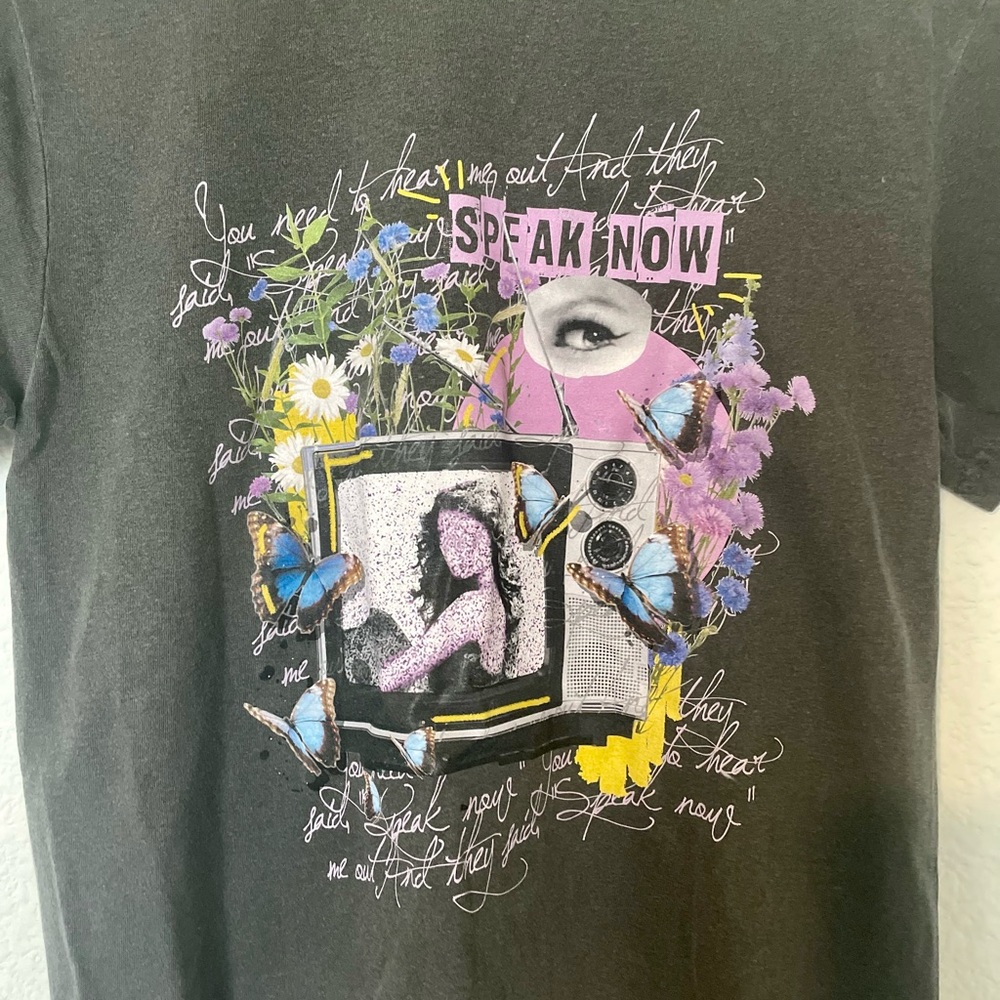 Taylor Swift Merch
